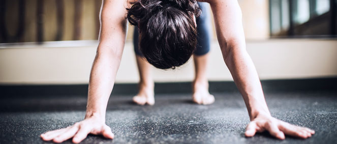 5 yoga poses you can do at your desk