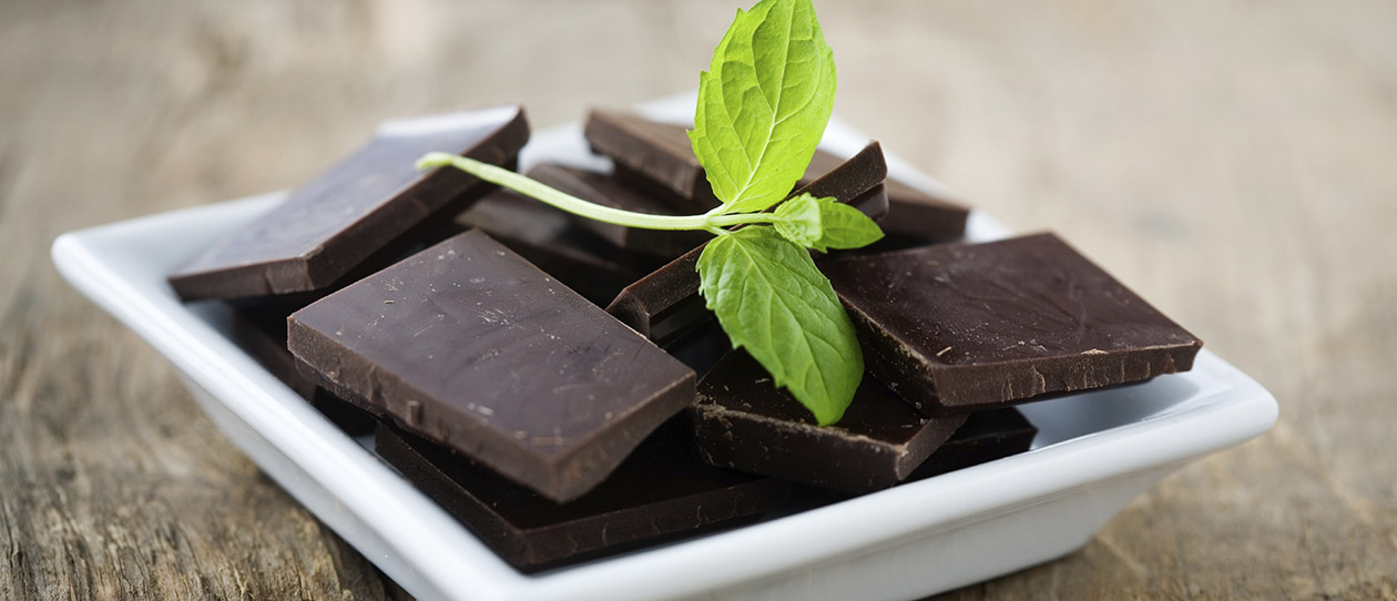 Blackmores is eating chocolate a good way to reduce cardiovascular disease risk