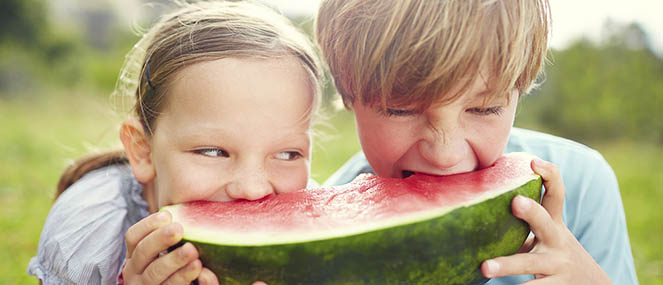 the foods that help to build bright kids