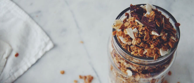 RECIPE: Sticky date & ginger granola
