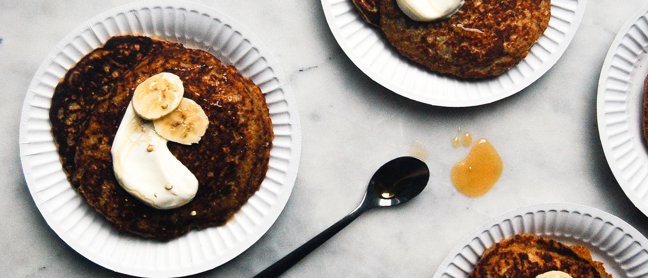 Banana porridge pancakes