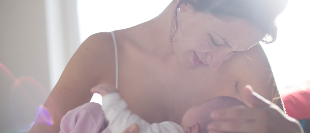 Blackmores The benefits of breastfeeding